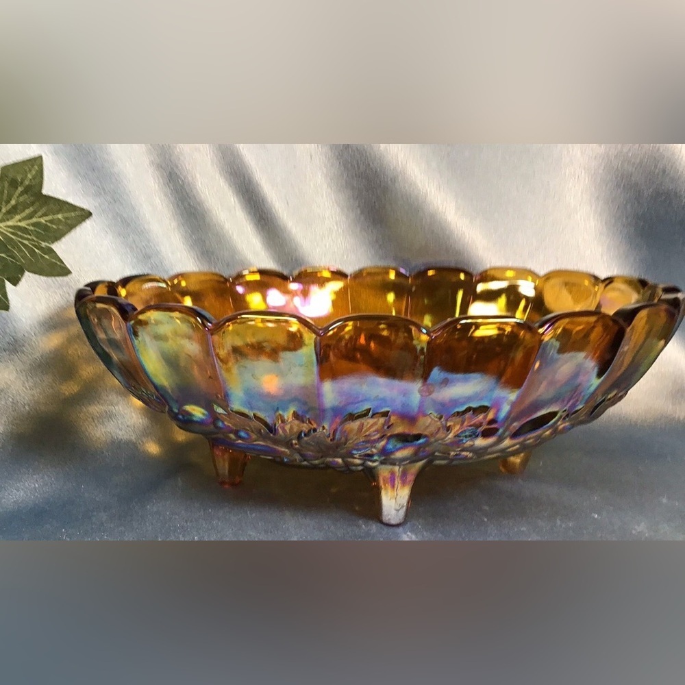 VINTAGE | 70’s Indiana Harvest Brown Iridescent Carnival Oval Fruit Console Bowl